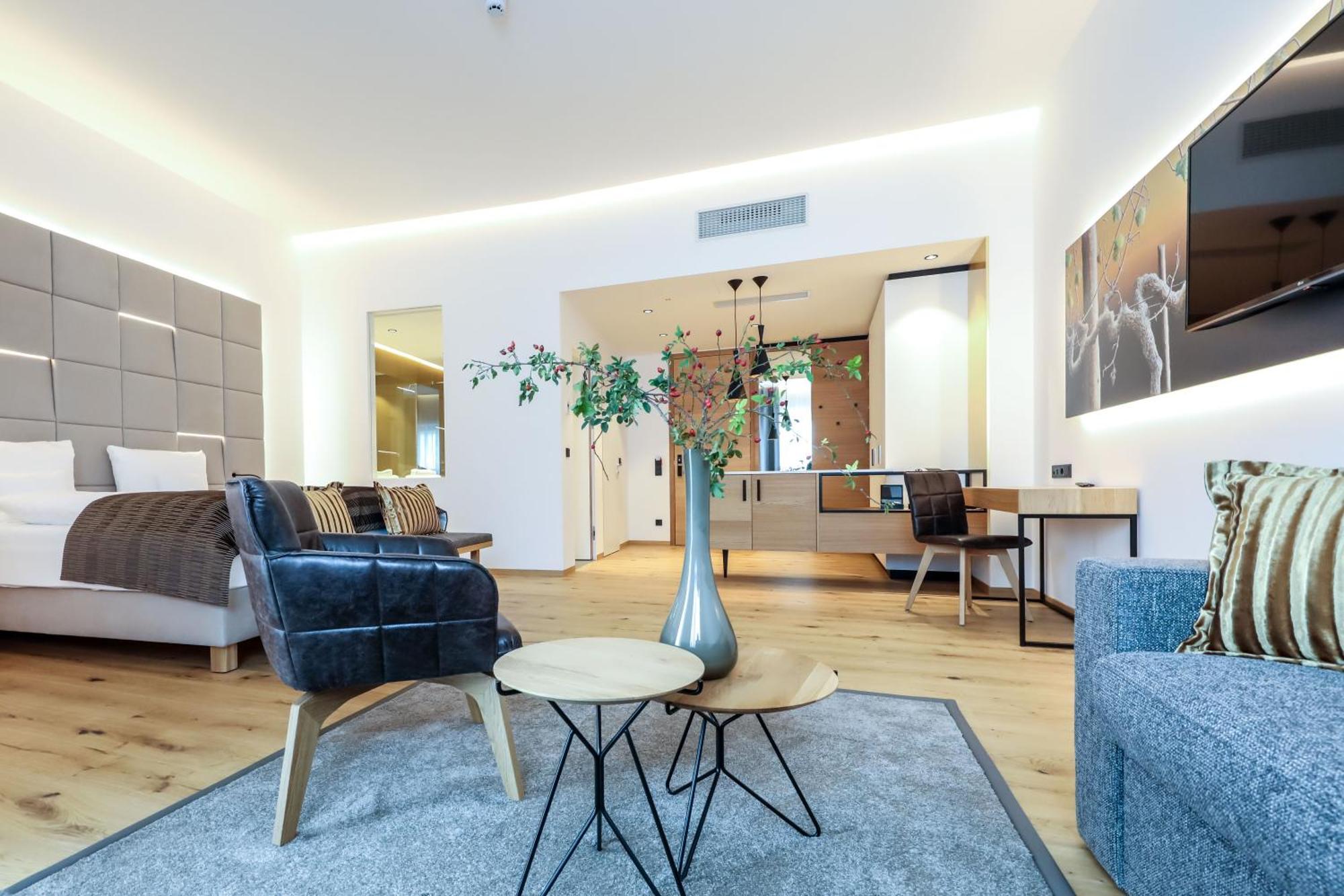 Hotel Klinglhuber Кремс Екстериор снимка